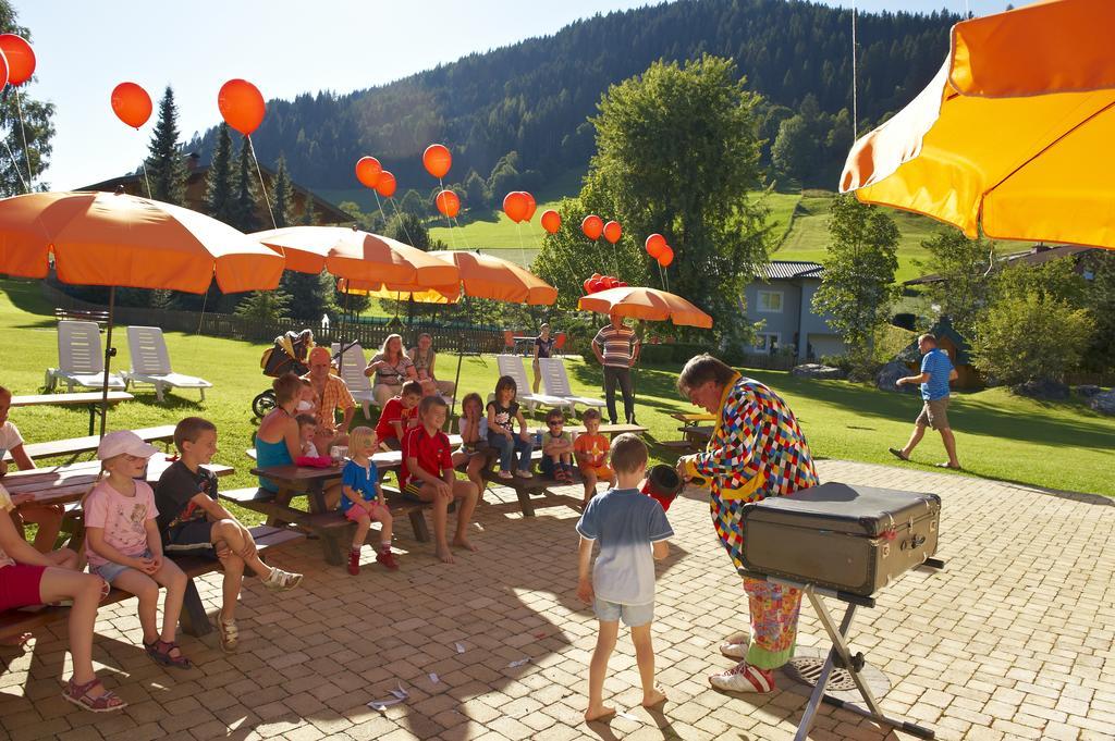 Sonnberg Ferienanlage Flachau Exterior photo